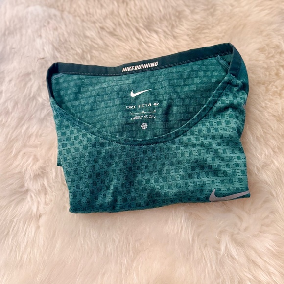 Nike Tech Knit Dri Fit - Picture 6 of 6